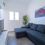 Anjomacar A טגיסי