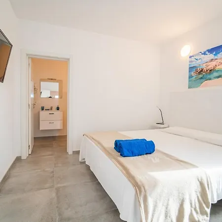 Apartmán Anjomacar A *